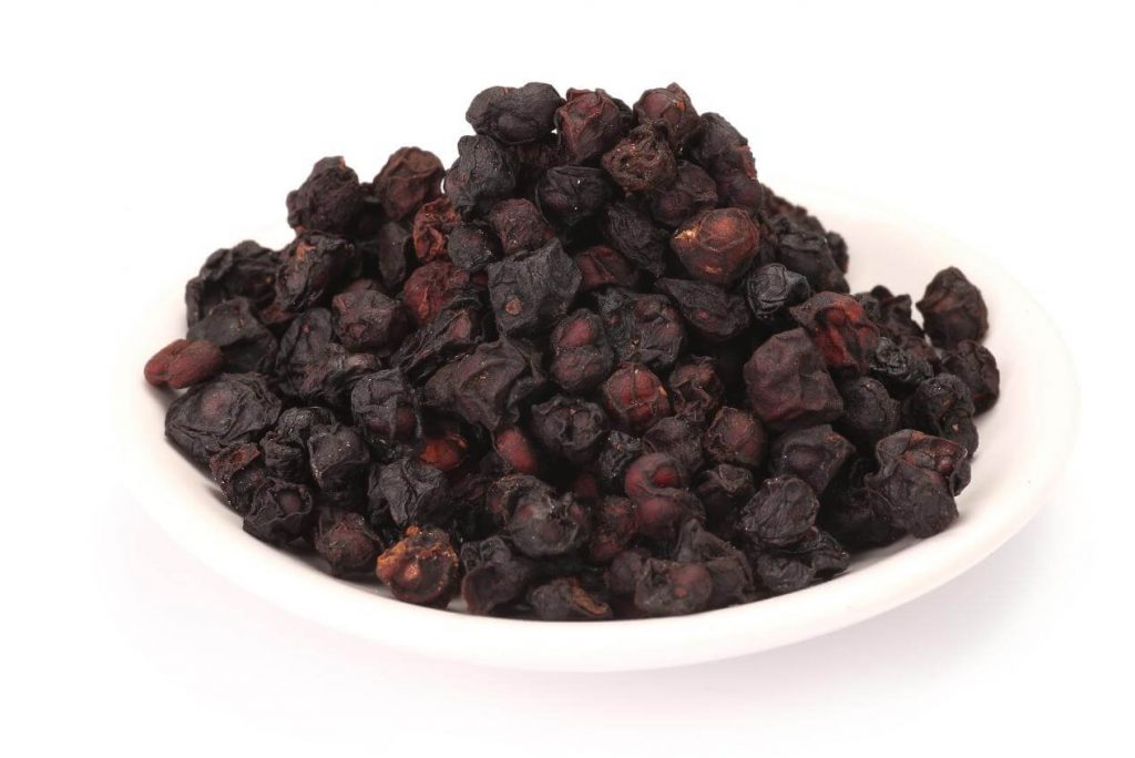organic Schisandra chinensis